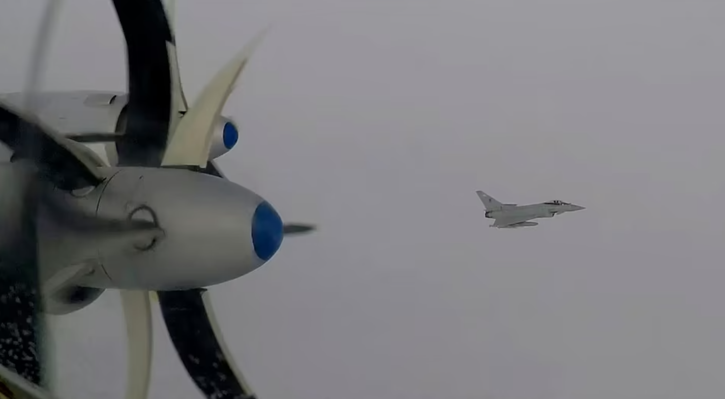 Incredible Moment RAF Typhoons Intercept Four Russian “Bear” Bombers ...